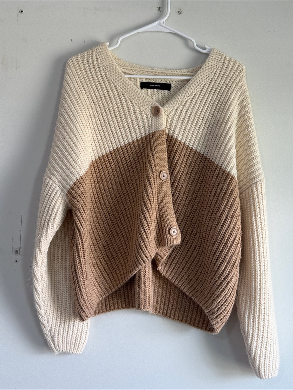 Vero Moda Two-Tone Cream and Tan Button-Front Cardigan